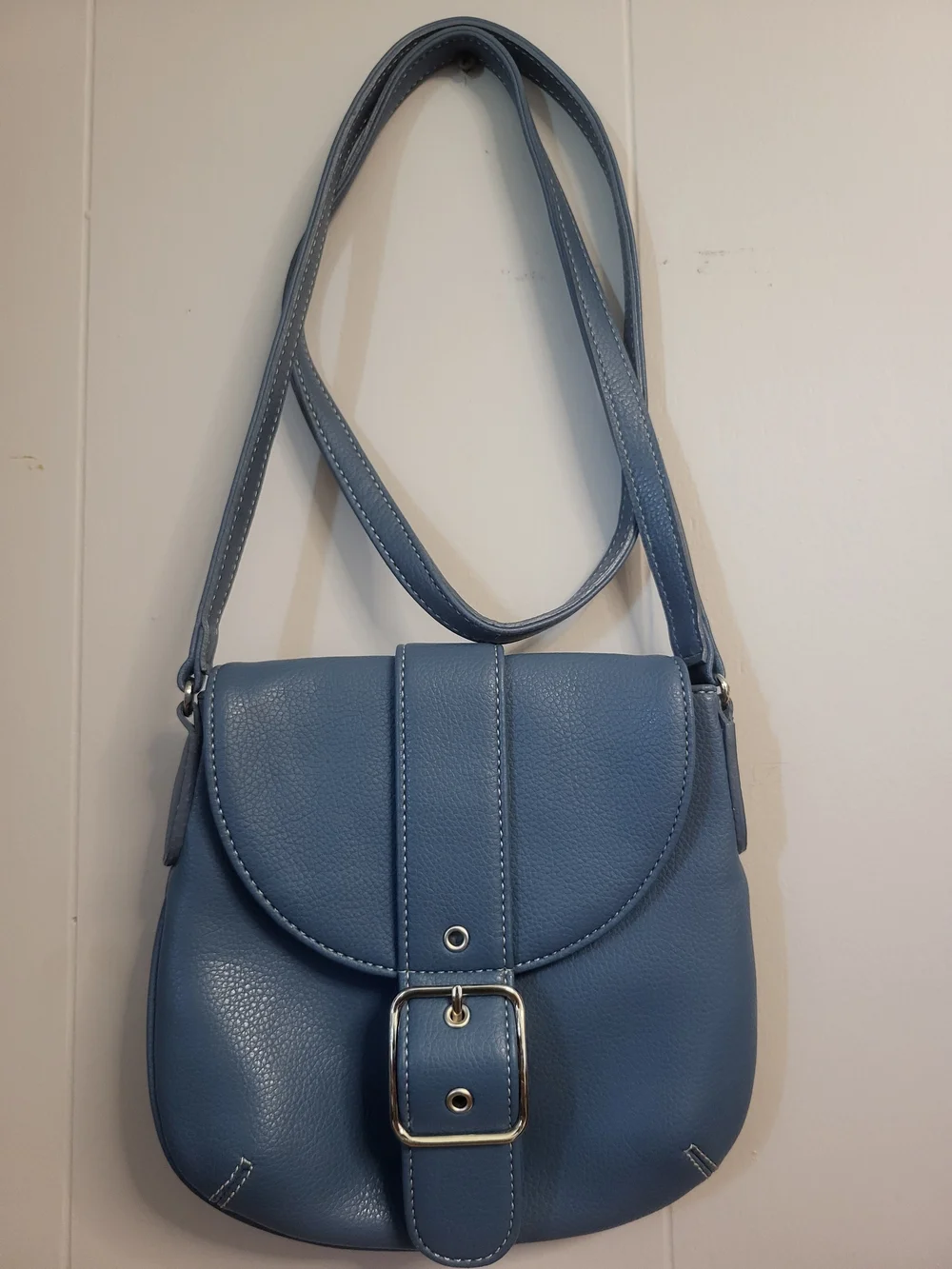 Liz Claiborne Women's Crossbody Bag - Classic Buckle Detail